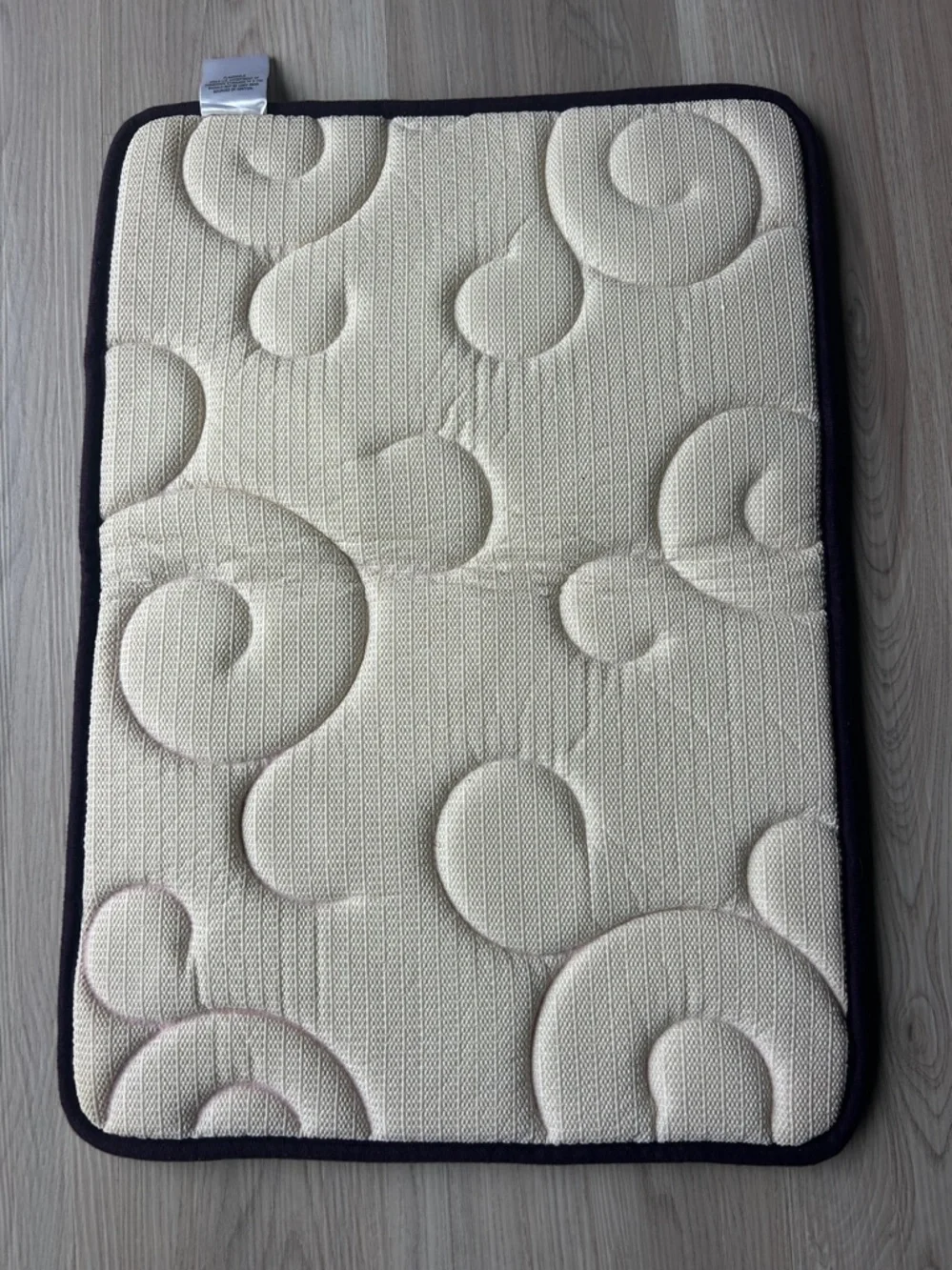 Plush Swirl Accent Rug Purple NWOT Bathroom Bath Mat Nonslip Comfort